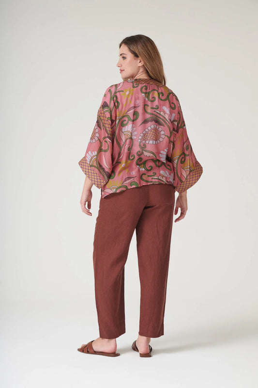 One Hundred Stars Giant Kantha Dusk Kimono featuring a striking botanical print in rich dusk tones.