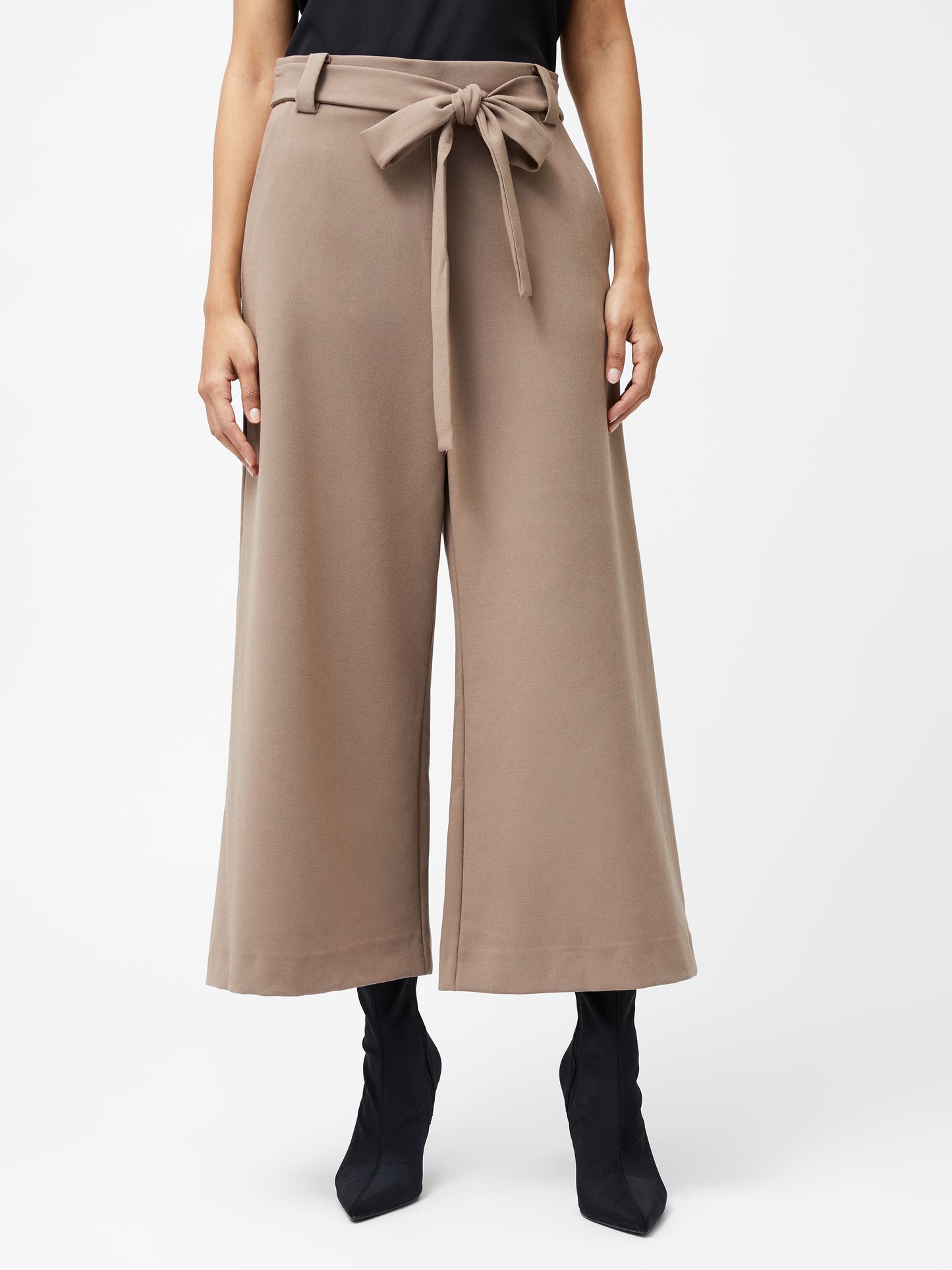 Woman wearing Wide leg belt culottes in Mocha colour