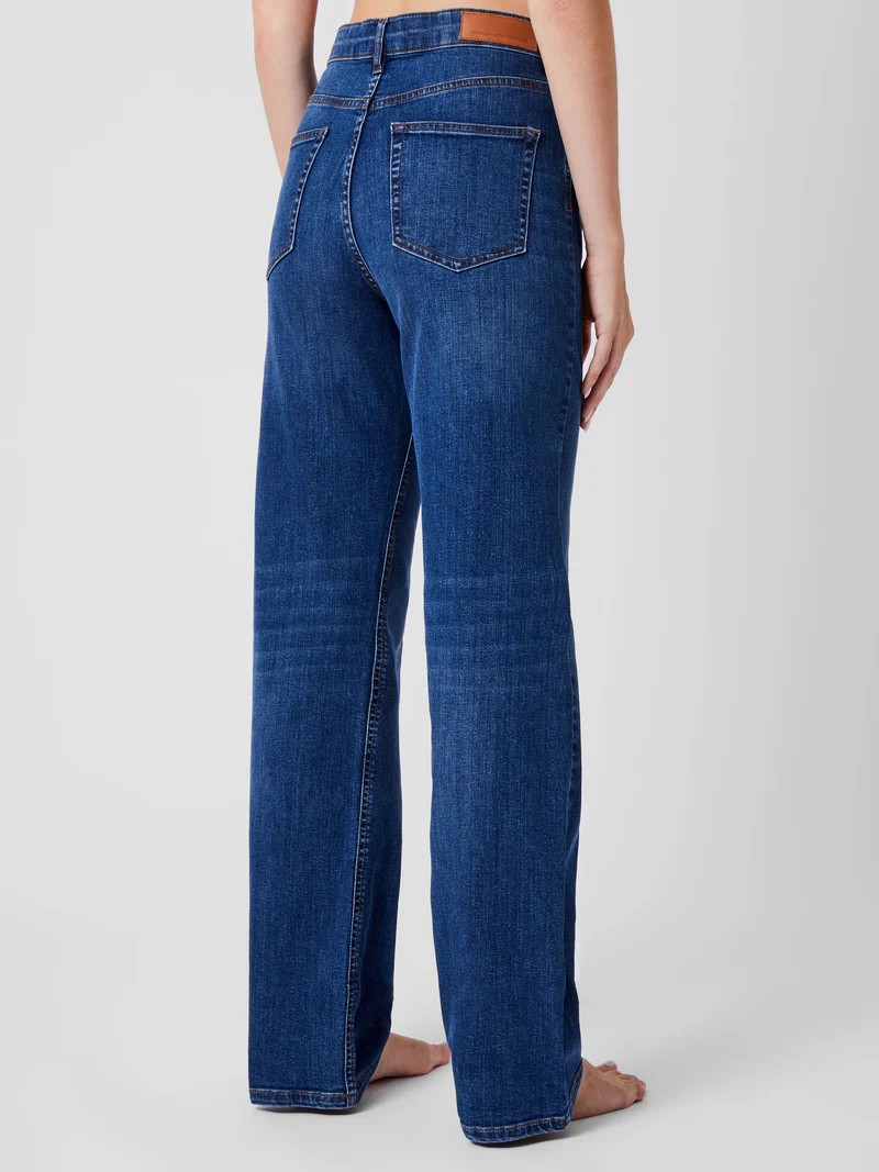 French Connection Toms straight leg denim jeans in Vintage wash with mid-rise fit