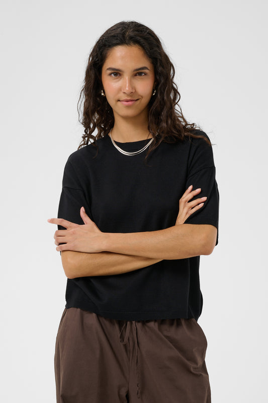 Mila Boxy Short Sleeved Pullover in Black