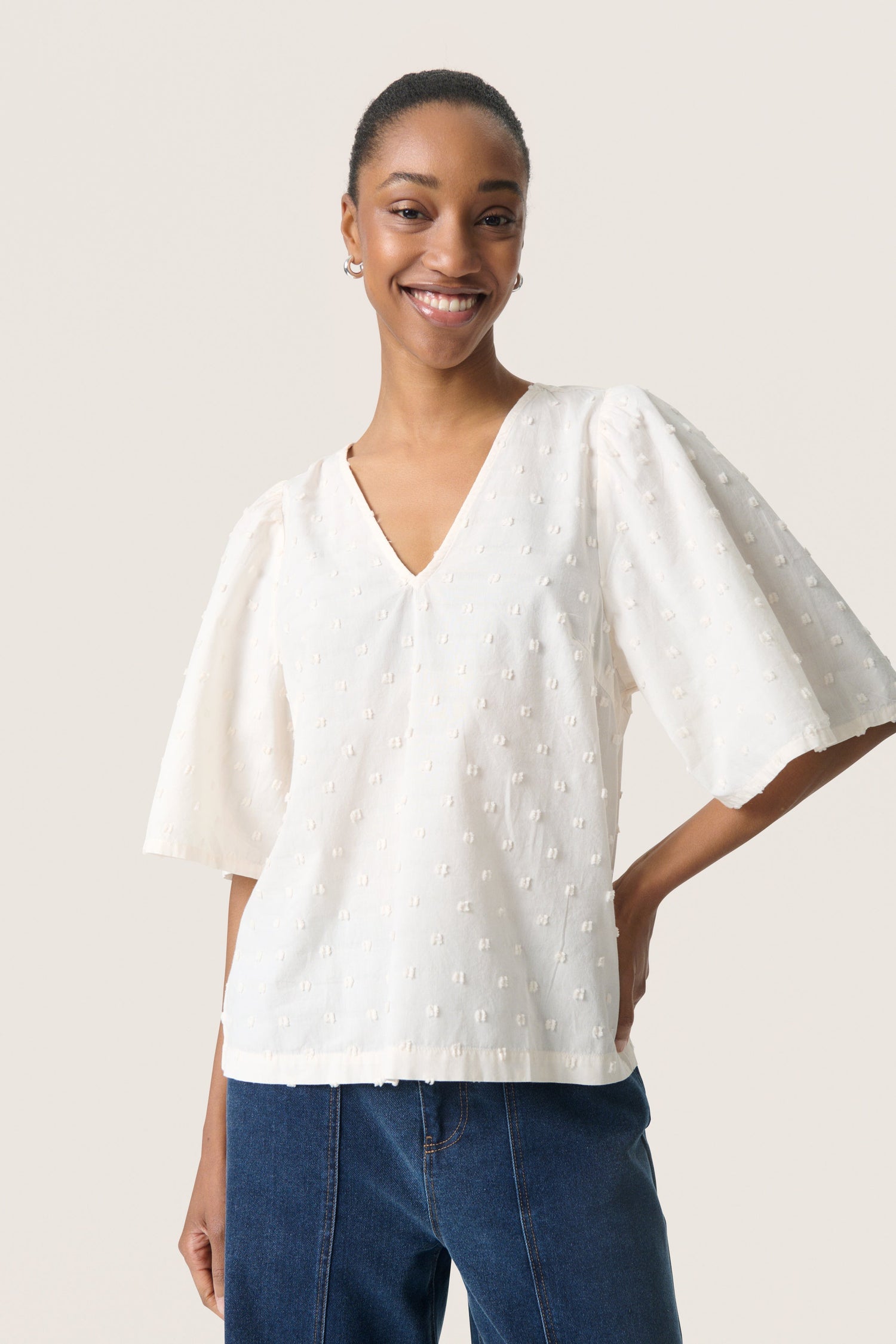 Discover new season arrivals from top brands like French Connection, Part Two, InWear, Soaked in Luxury, One Hundred Stars, and Lollys Laundry. Refresh your wardrobe with effortlessly stylish pieces, from casual essentials to elegant occasion wear.