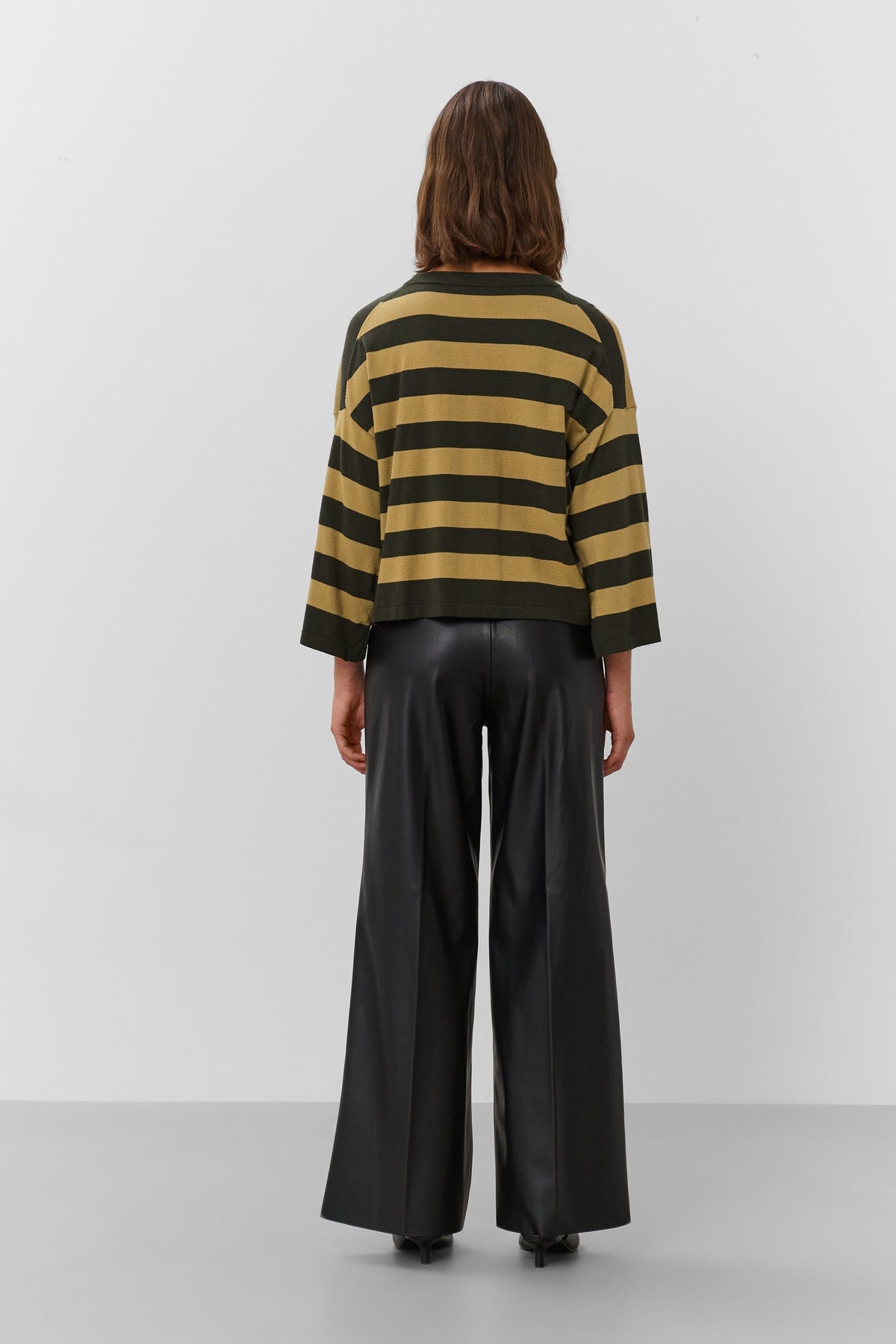 Soaked In Luxury Spina Boxy Pullover - Rosin and Fennel