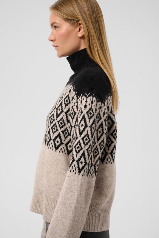 Soaked In Luxury Kaegan Pullover - Black & Pistachio