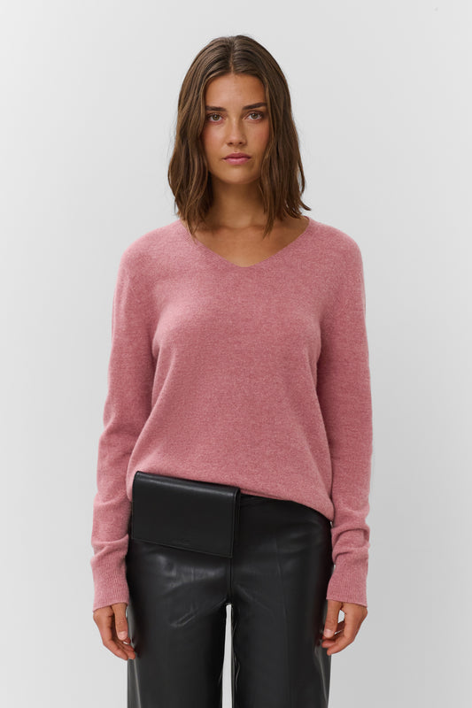 Soaked In Luxury Sida Seamless V-Neck Pullover - Mauvewood Melange