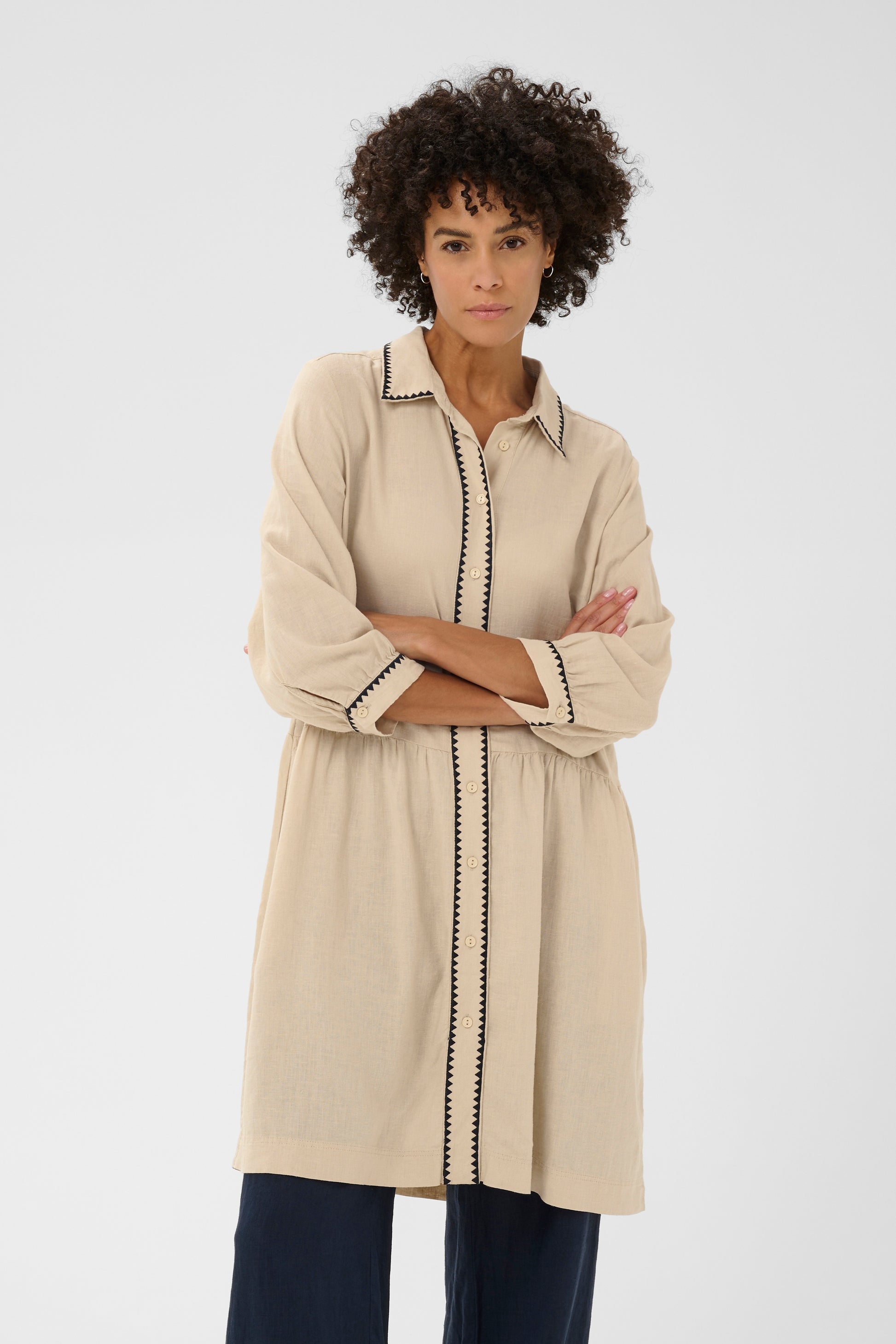 Part Two Alivia Linen Beige dress with black trim 