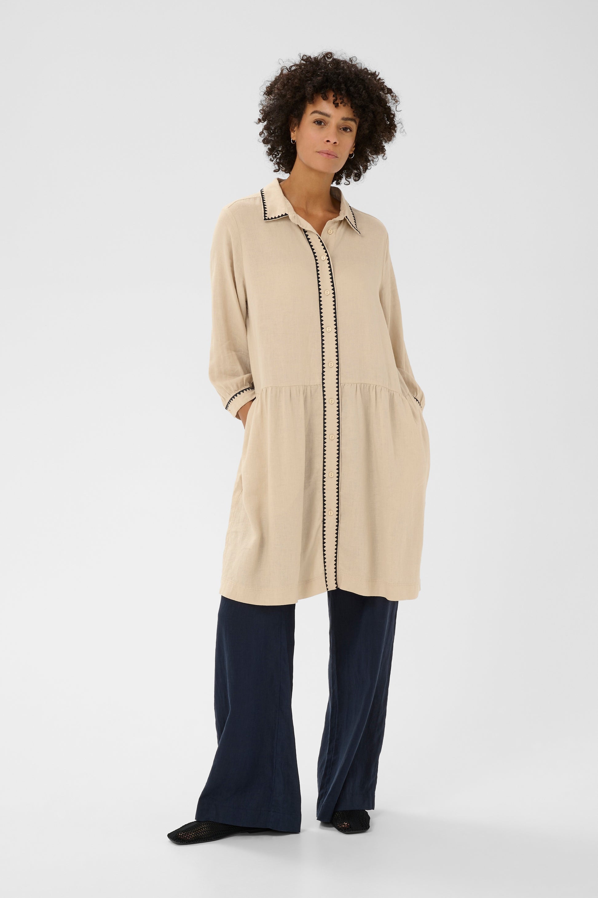 Part Two Alivia Linen Beige dress with black trim 