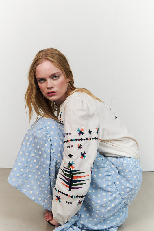 Lollys Laundry Bonnie white cotton shirt with embroidered pattern and tie neckline