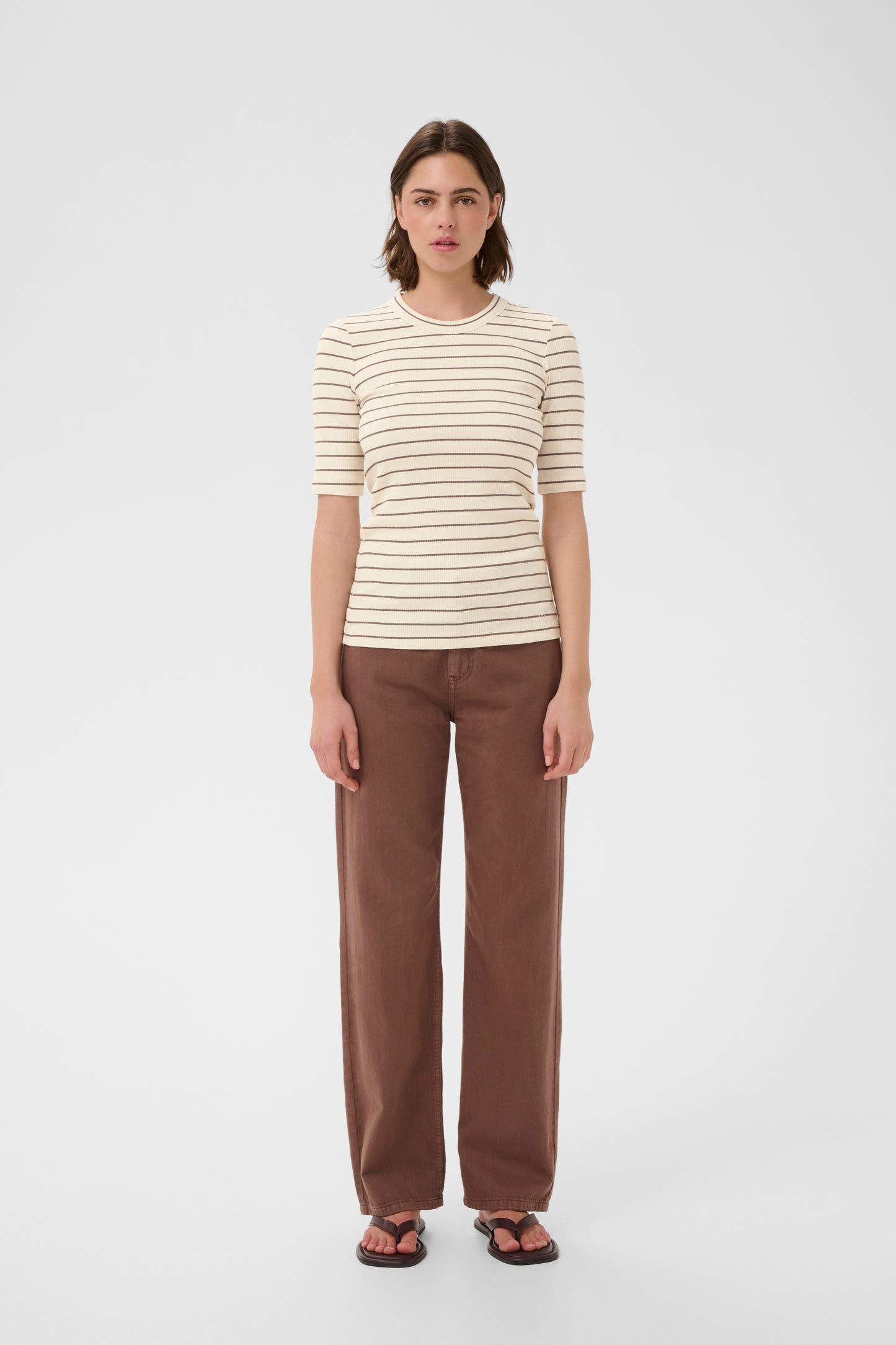 Inwear Dagnal T-shirt in vanilla with a brown stripe through it