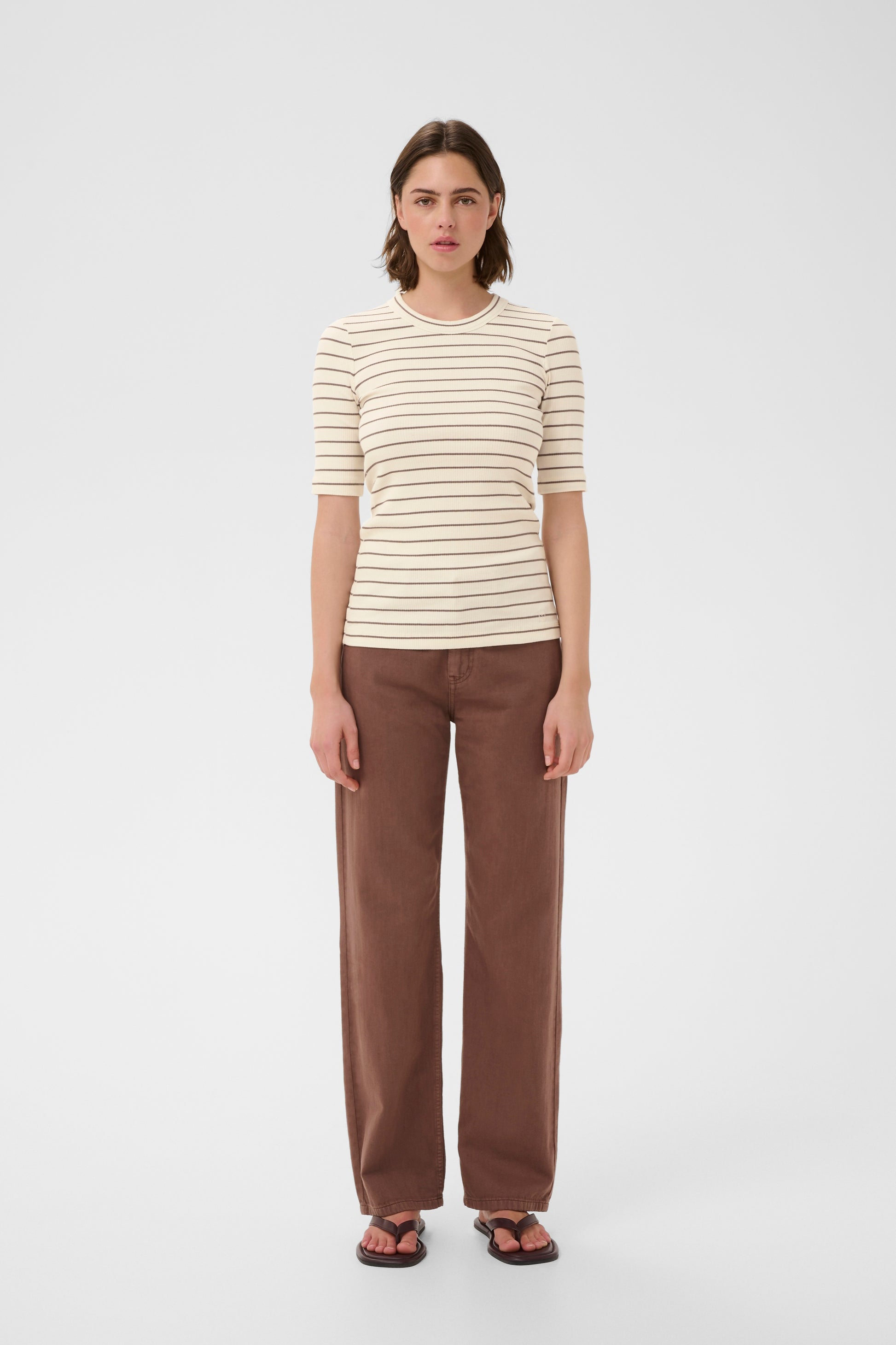 Inwear Dagnal T-shirt in vanilla with a brown stripe through it