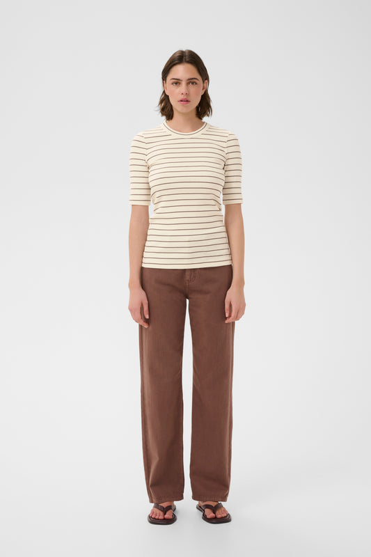 Inwear Dagnal T-shirt in vanilla with a brown stripe through it