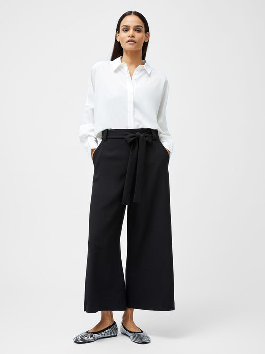 Woman wearing Wide leg belt culottes in black