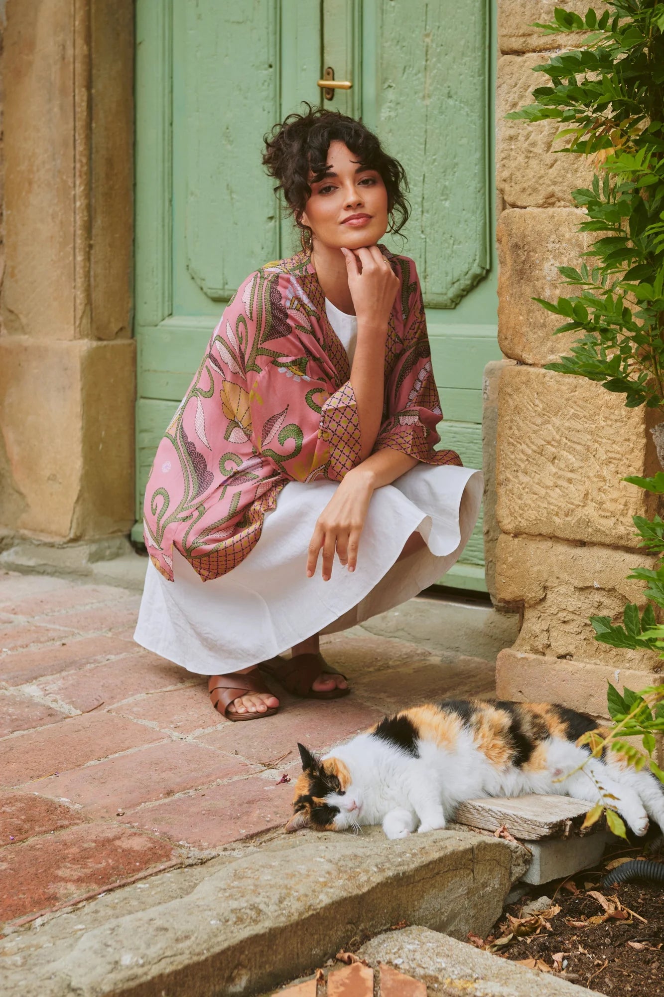 One Hundred Stars Giant Kantha Dusk Kimono featuring a striking botanical print in rich dusk tones.