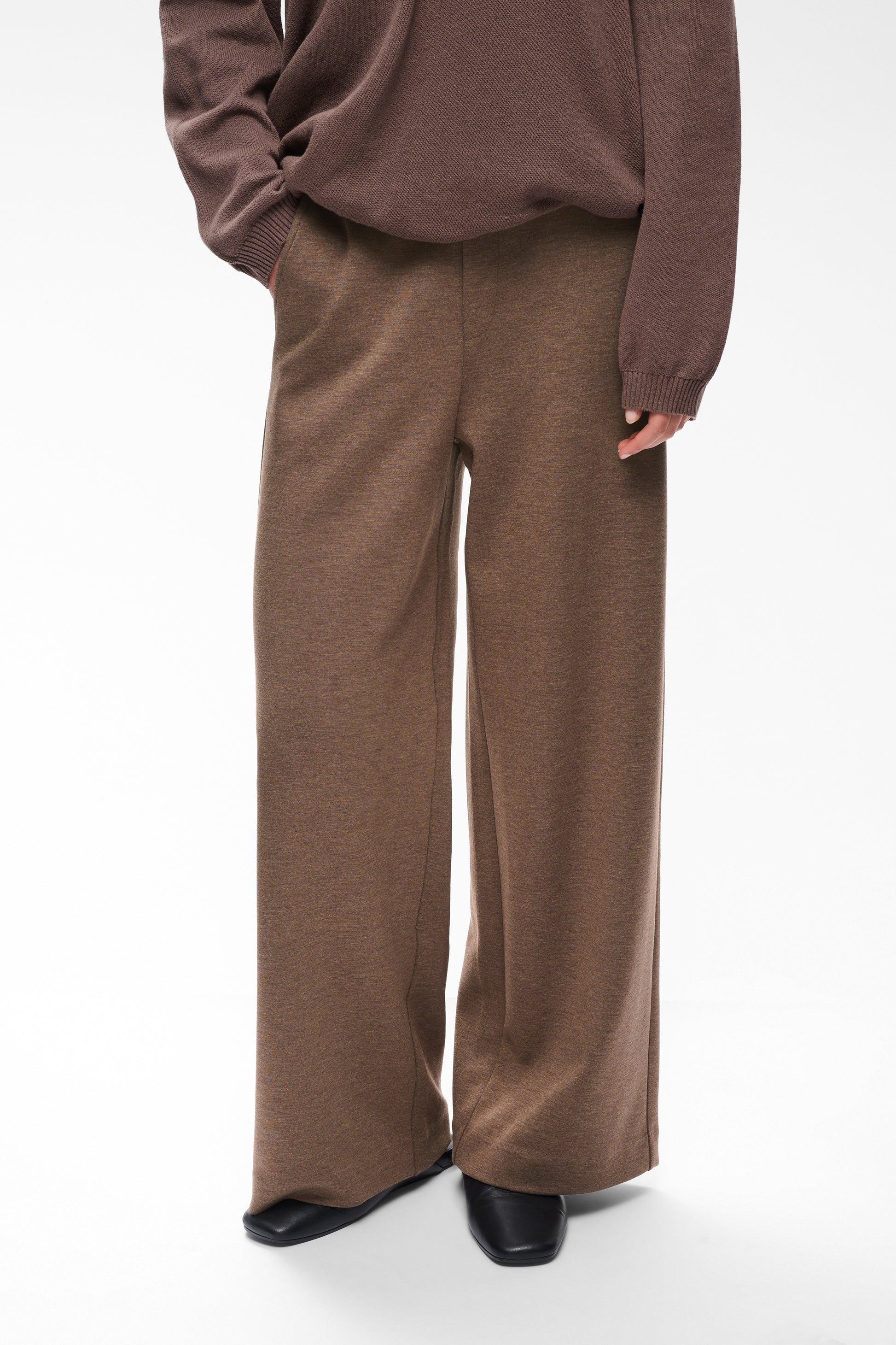 Inwear Gincette pull on Tencel Trousers in Coffee quartz