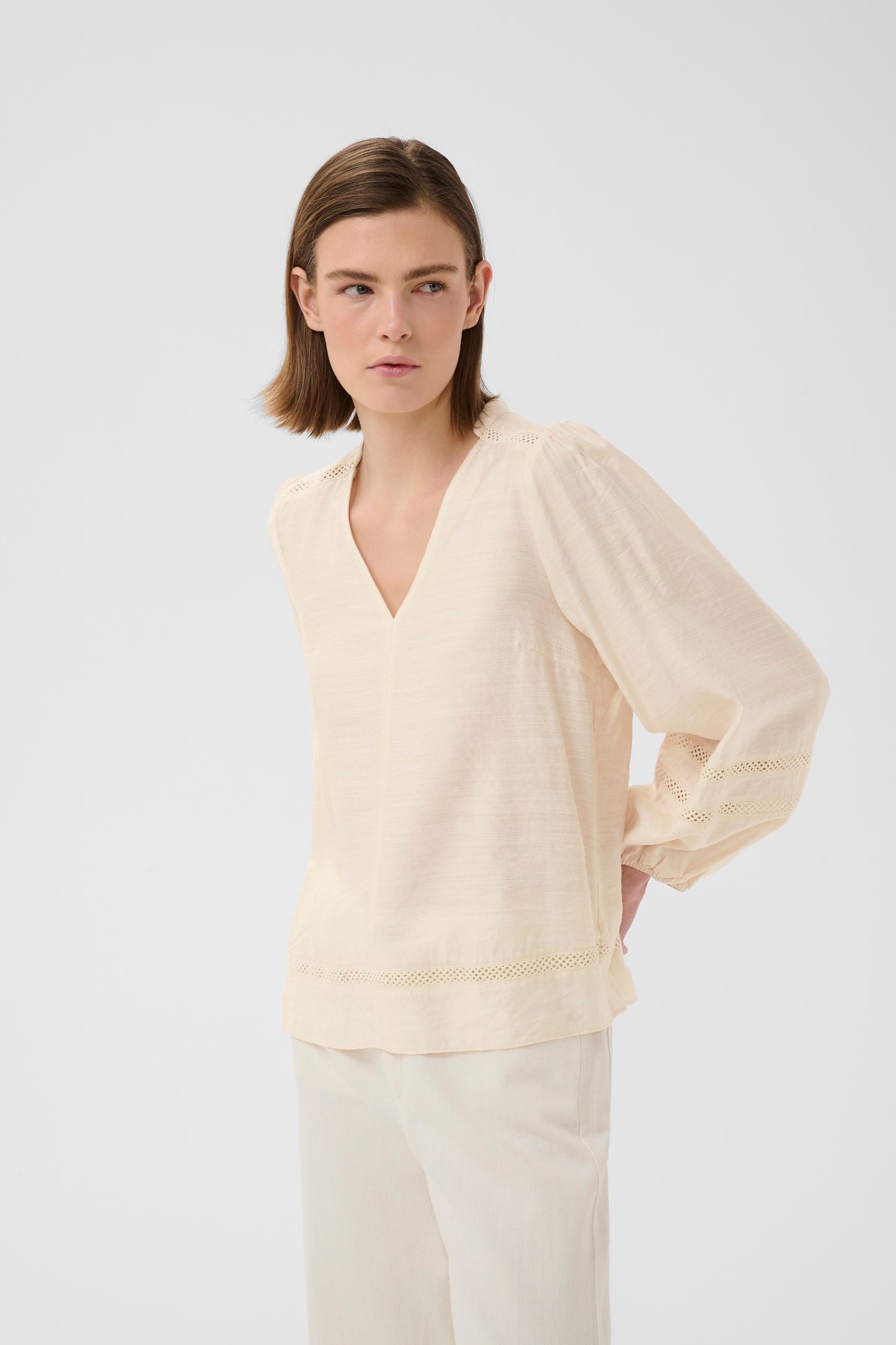 Inwear Henna Vanilla coloured blouse with long sleeves and cut out detailing