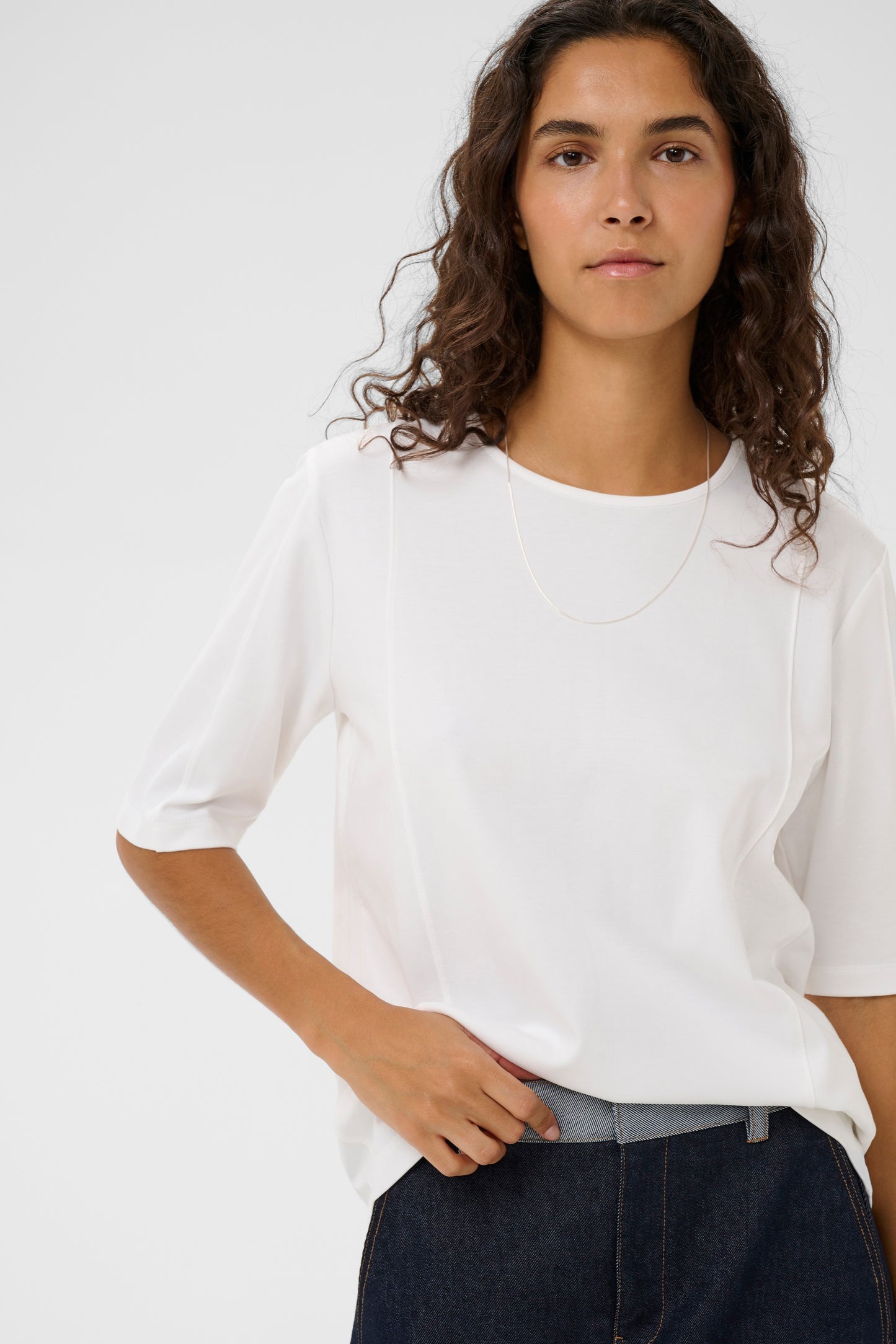 Woman wearing the InWear Sophie White T- Shirt 