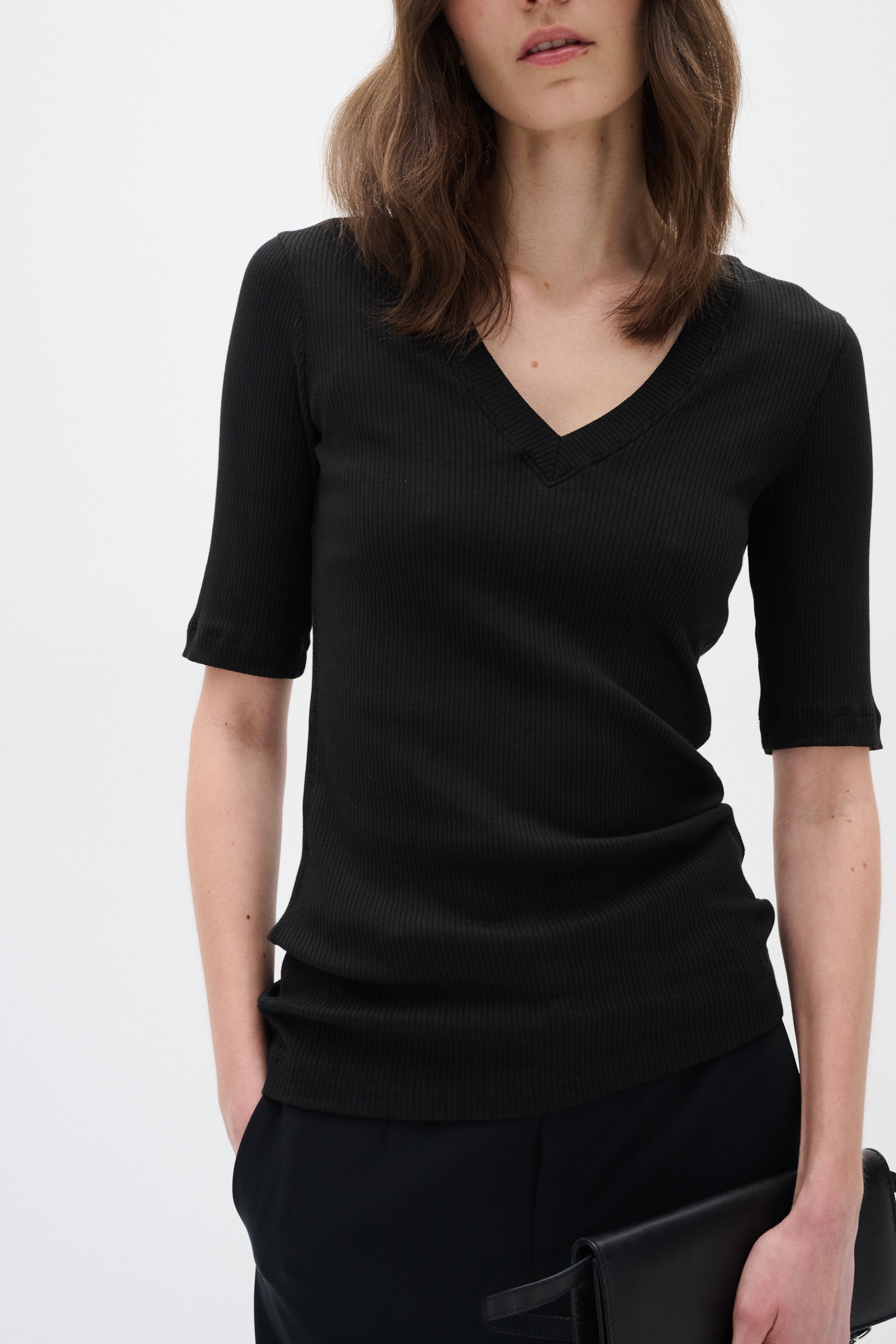 Inwear V Neck Dagnal T-Shirt in Black