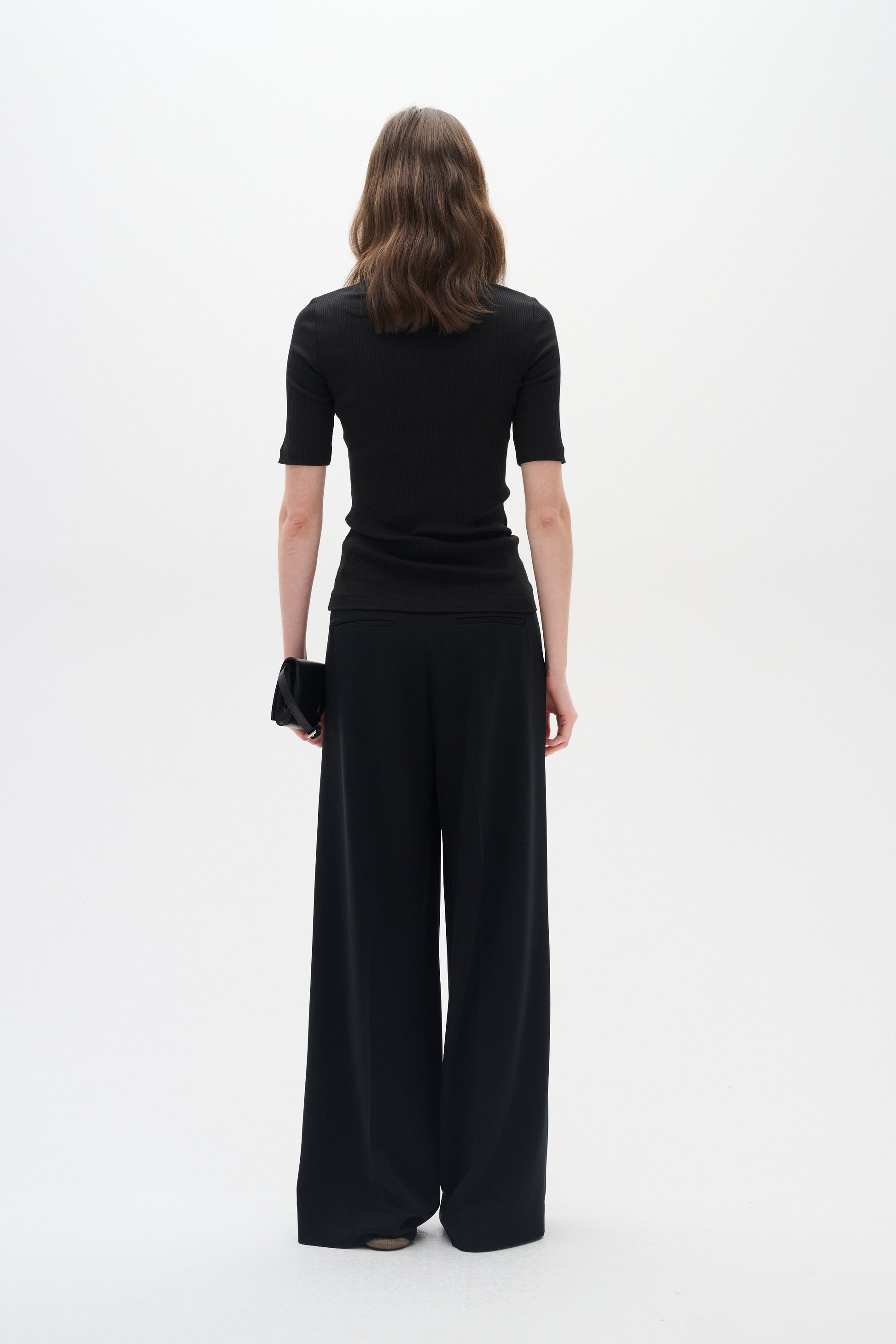 Inwear V Neck Dagnal T-Shirt in Black