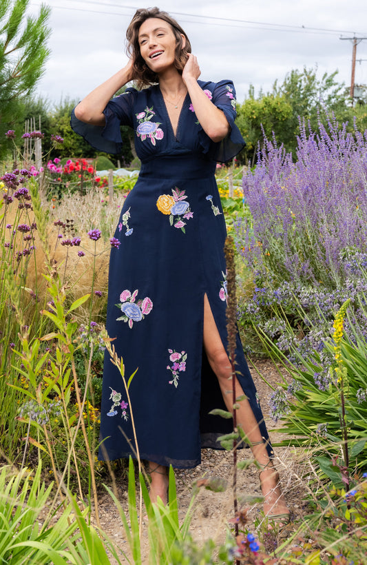 Hope & Ivy Kyra Embroidered Maxi Dress navy open back