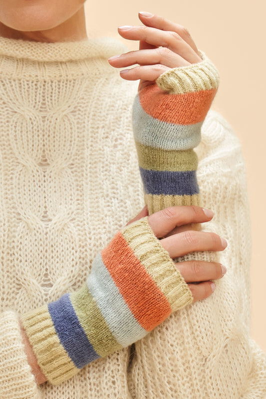 Powder Lilia Wrist Warmers - Mixed Pastel