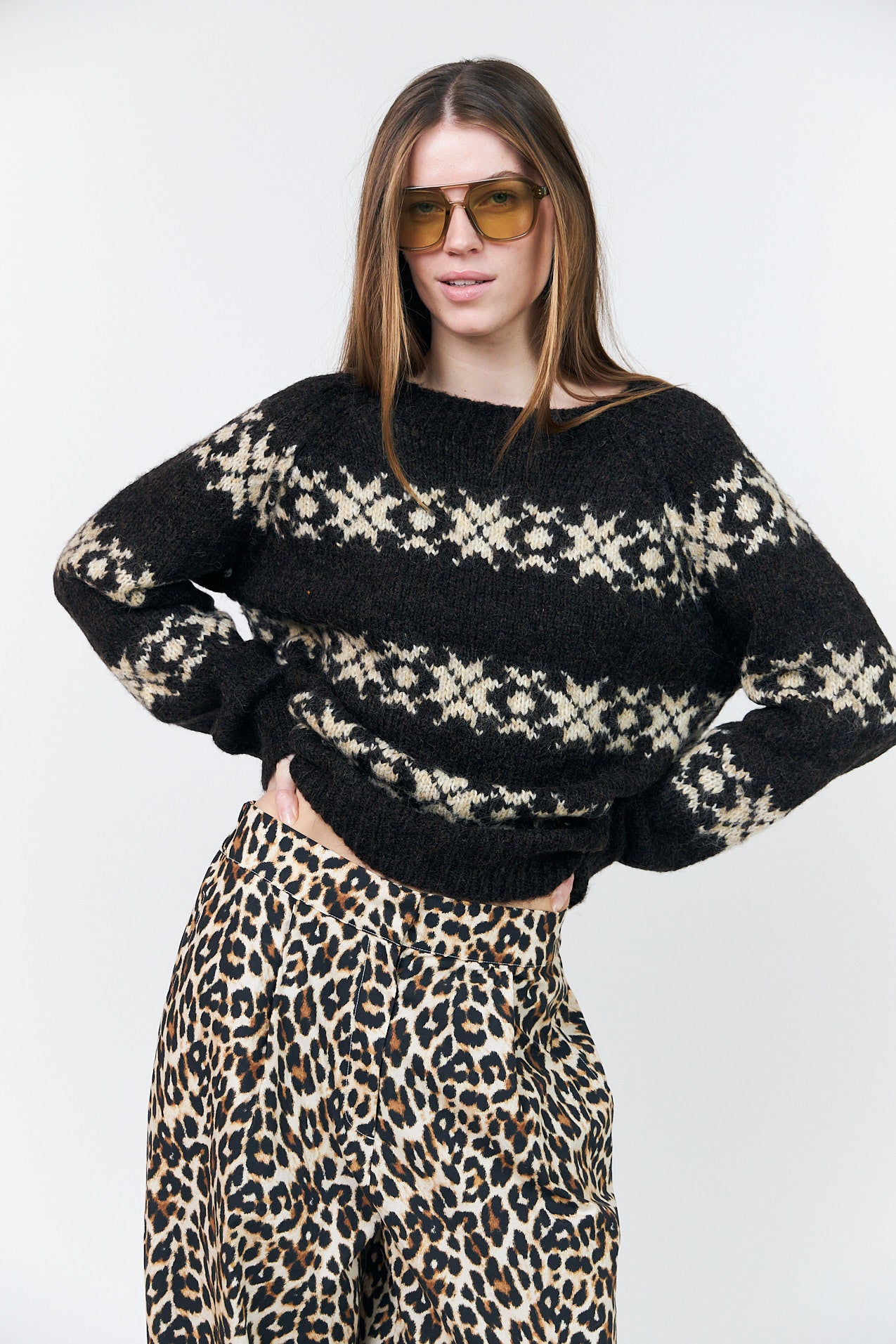 Lollys Laundry Lattie Knit in Dark Mokka with cream Fair Isle-inspired pattern.