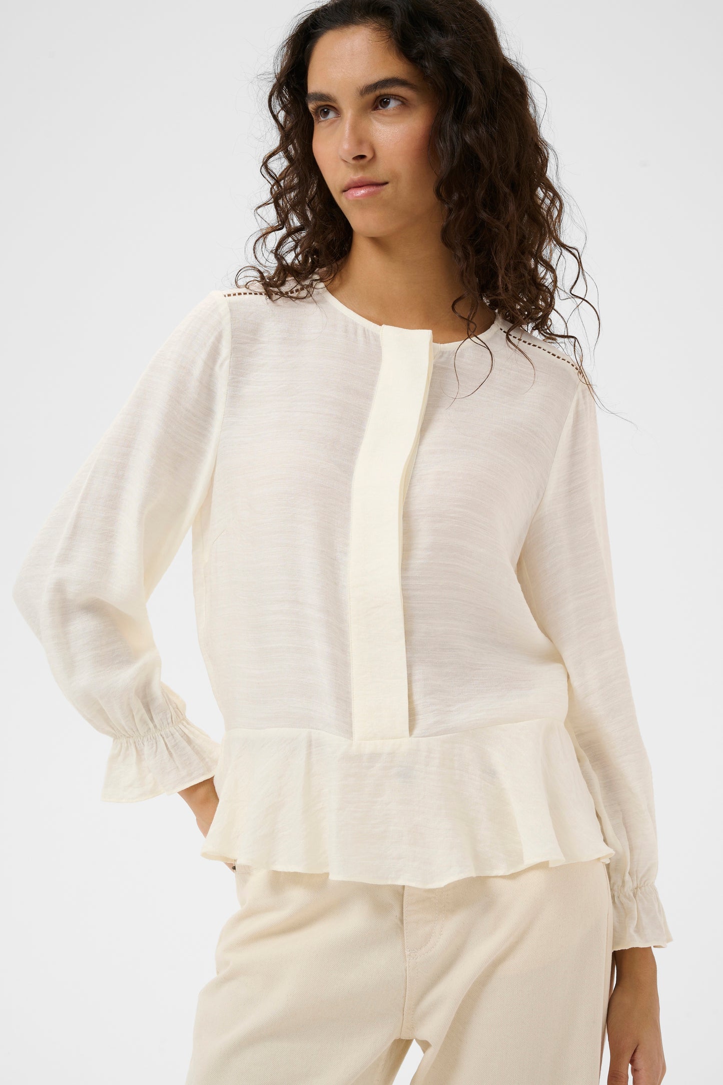 InWear Linnis white blouse with balloon sleeves 
