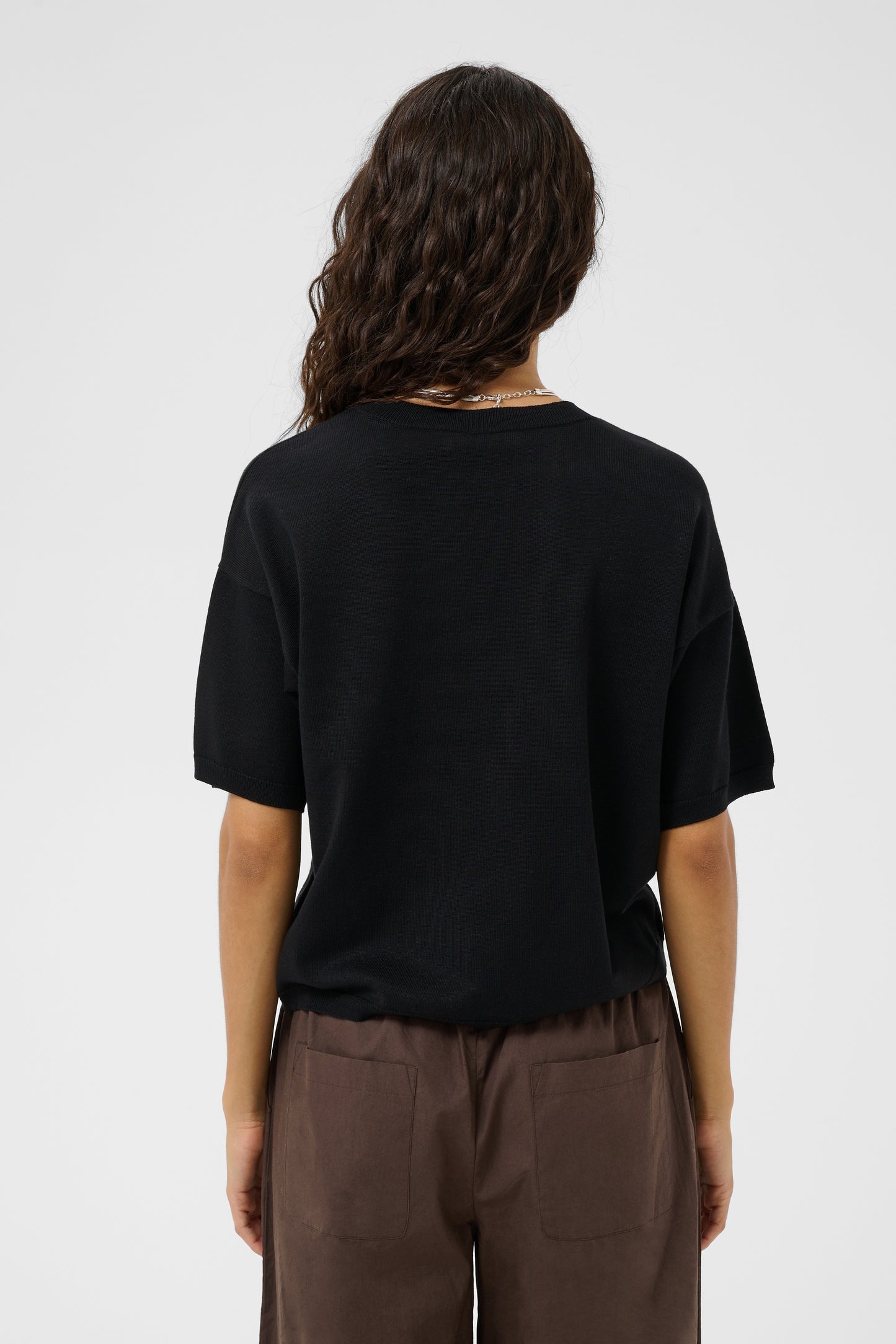 Mila Boxy Short Sleeved Pullover in Black