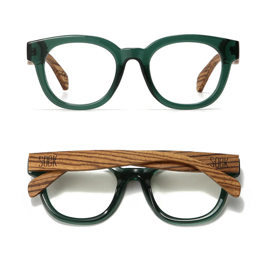 SOEK reading glasses with green frames and wooden arms