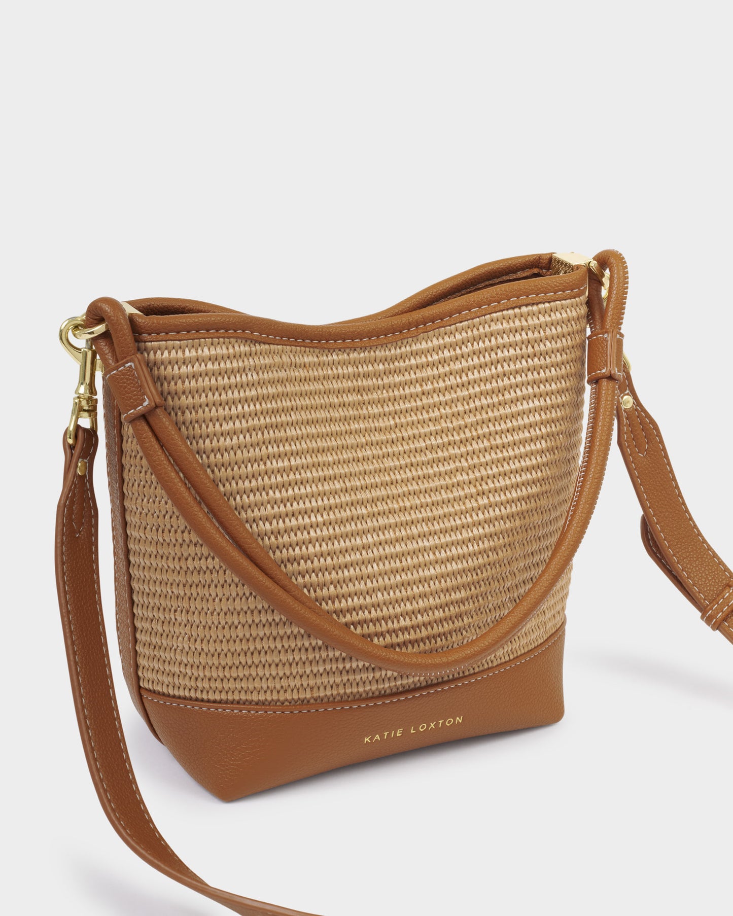 SOrrento Bucket bag in natural raffia and cognac trim