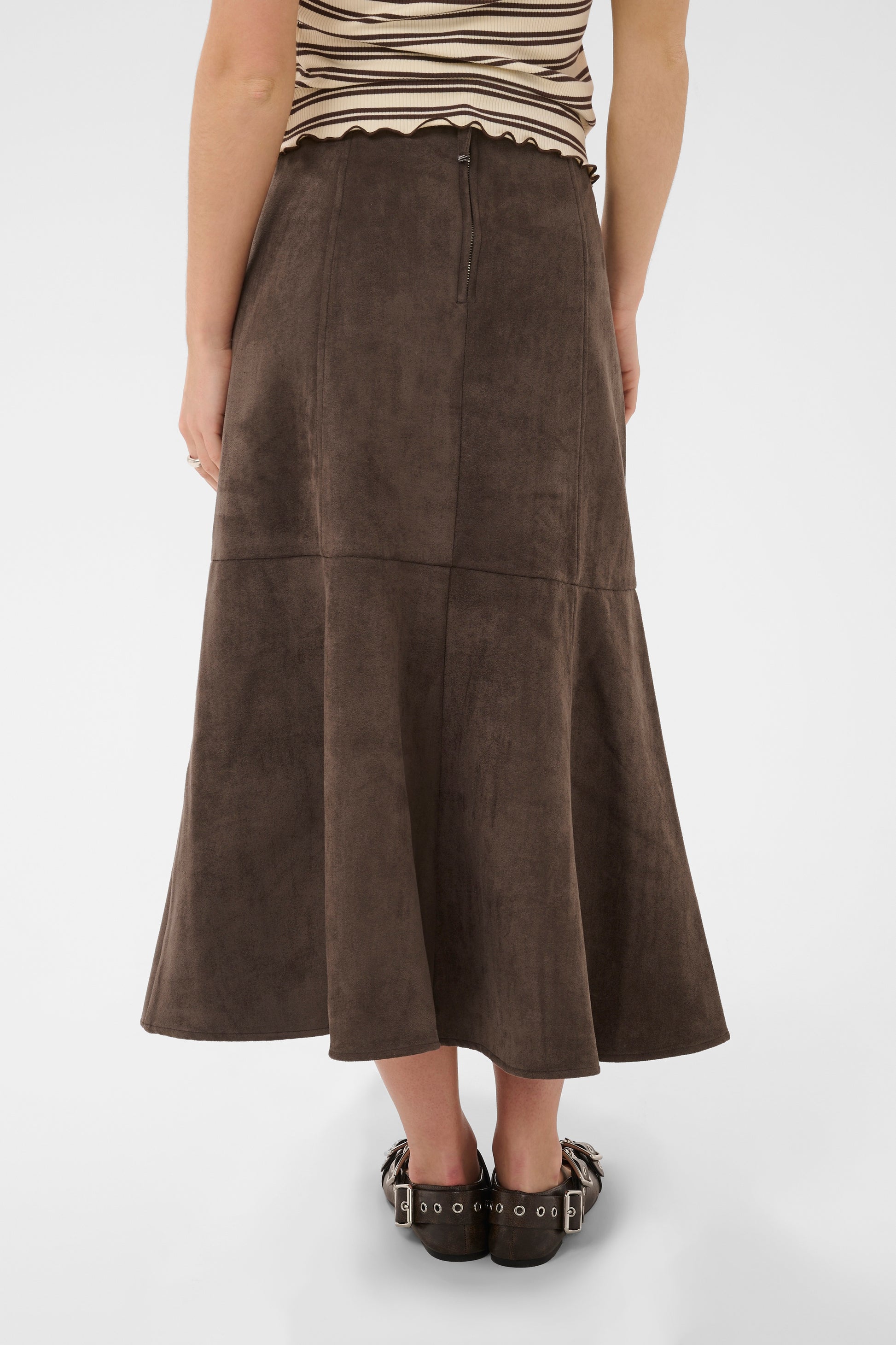 Saint Tropez Shadow Suede look A line skirt in chocolate brown