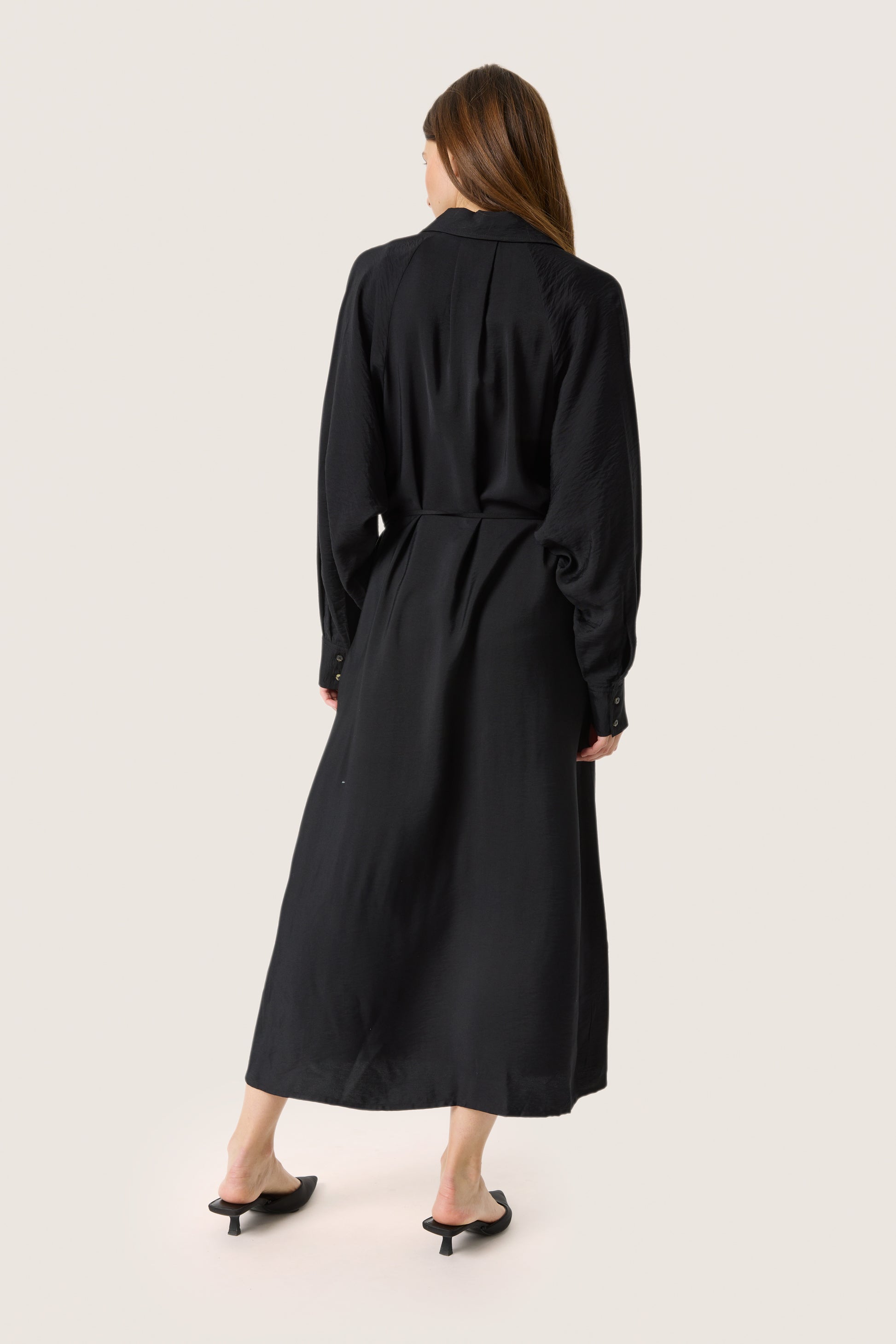 Soaked in Luxury Sija Dress in Black, flowing maxi shirt dress with soft draped fabric