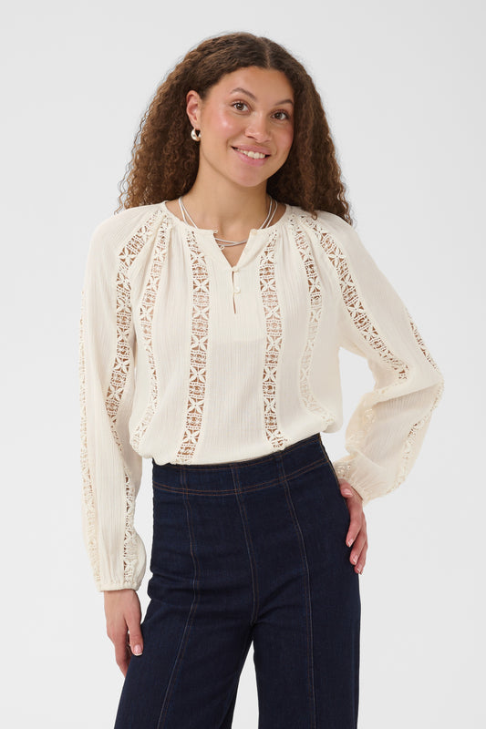 saint tropez skya blouse in ice with cut out detailing