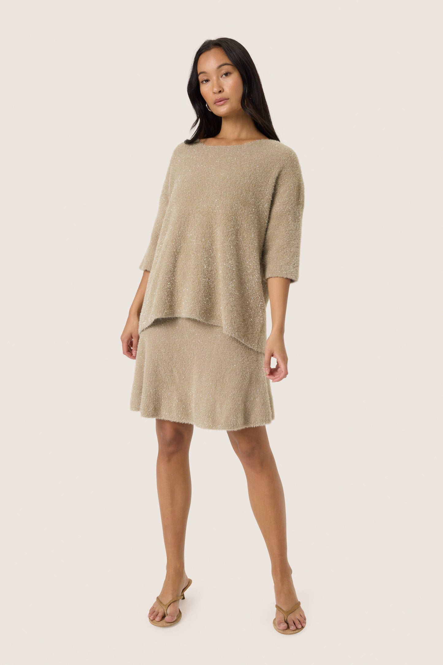 Soaked in Luxury Odalys Tuesday jumper with short sleeves.  In a dune colour with metallic yarn.