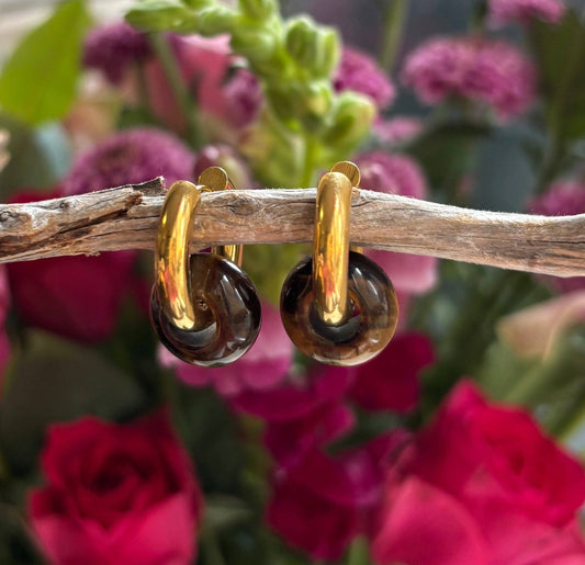 Tigers eye doughnut huggie earrings.