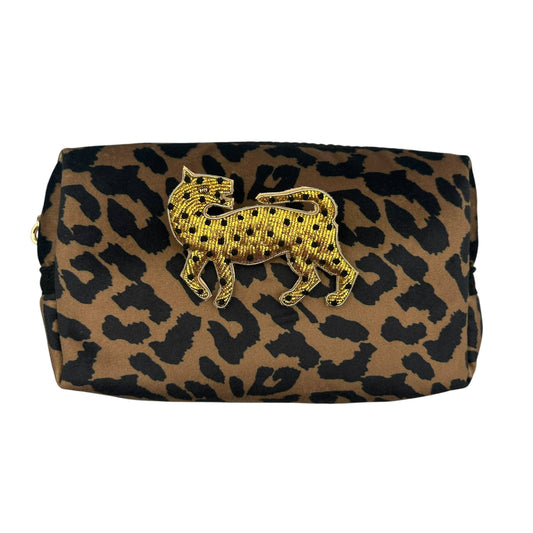 Leopard print makeup bag & Leopard brooch - Default Title