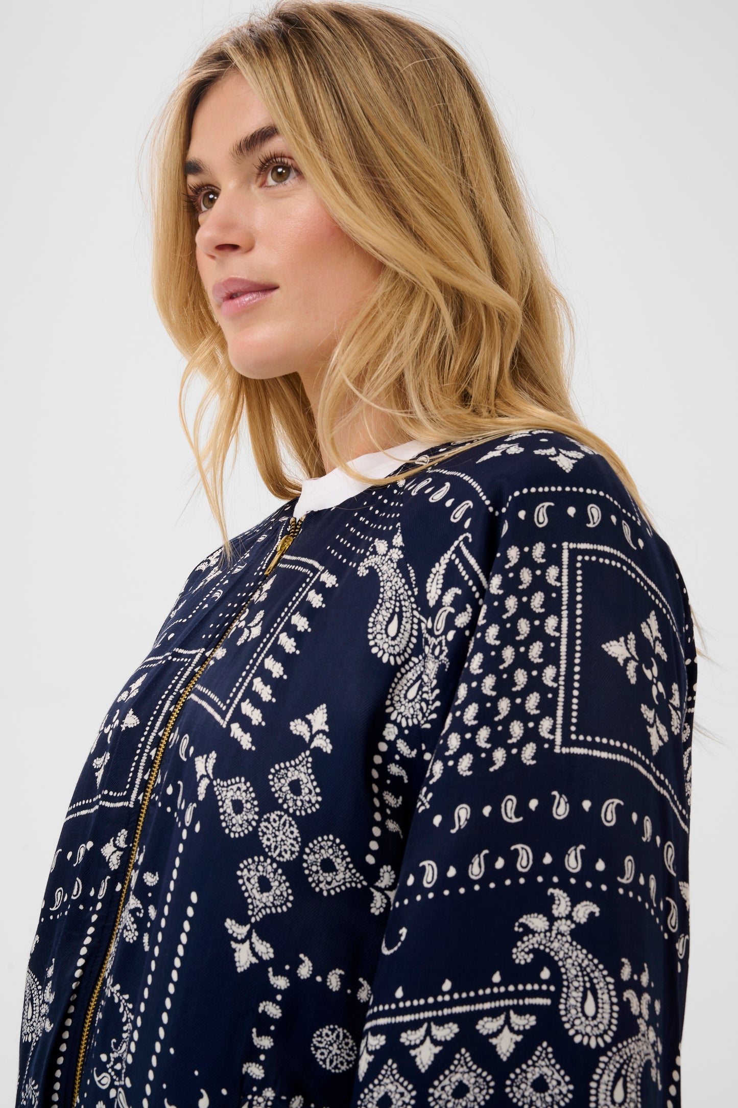 Saint Tropez Stephanie blue bomber jacket with white paisley pattern